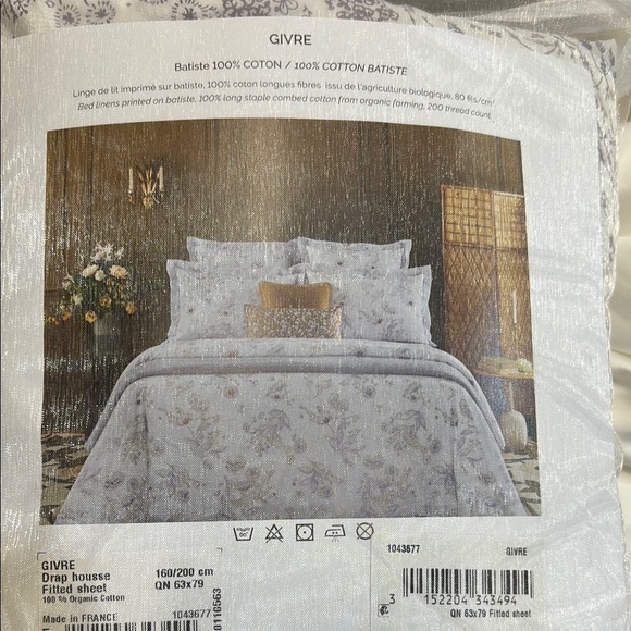 YVES DELORME Givre Fitted Sheet, Queen - Picture 1 of 3